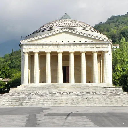 Montegrappa Fly On Апартаменты *