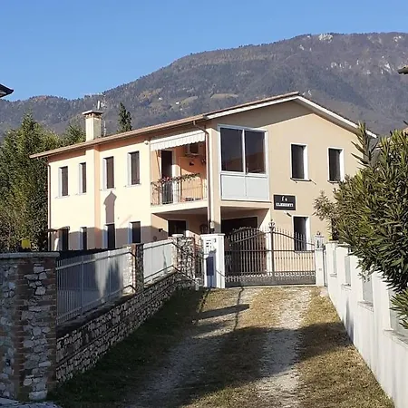 Montegrappa Fly On 아파트 크레스파노 델 그라파