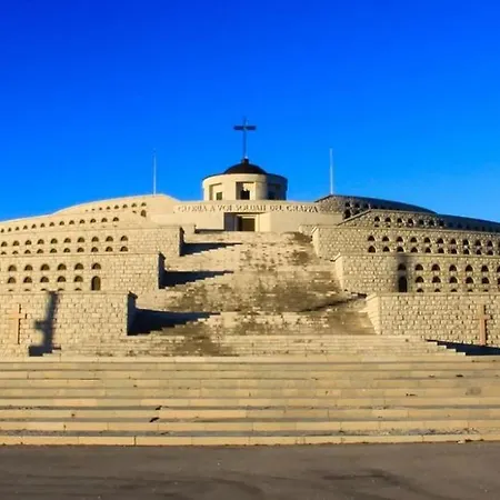 아파트 Montegrappa Fly On *